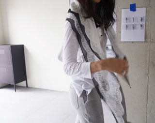 ��ǰ�̹���